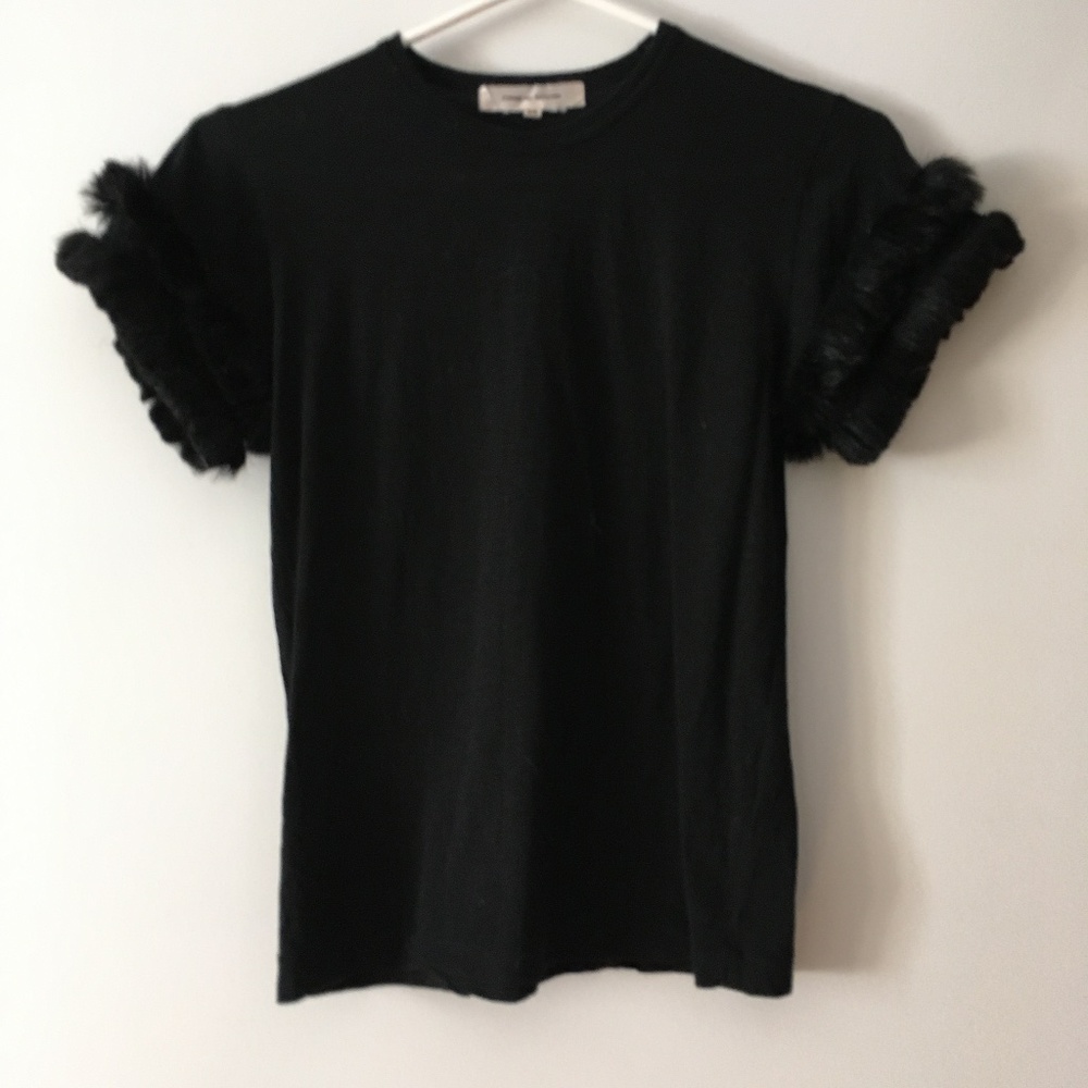 COMME DE GARCONS Black Cotton Tee Faux Fur Trimmed Sleeves XS